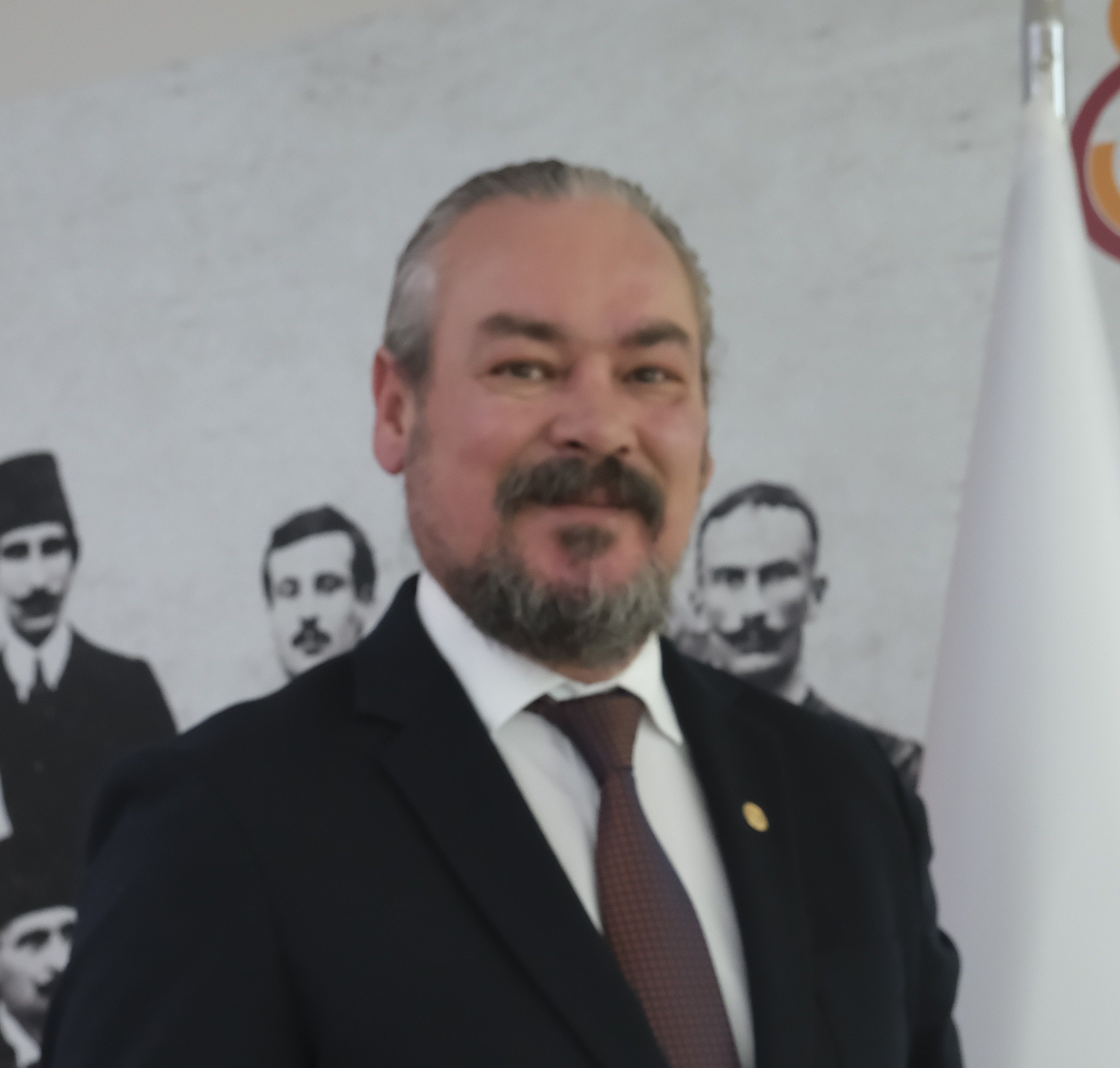 TUĞMEN ÜNSAL	